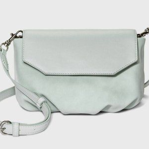 ※ EUC Universal Thread mint pouch/crossbody ※